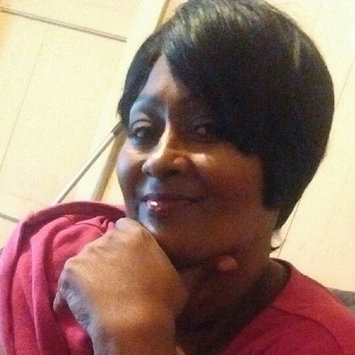 Photo of L.A. Girl Luxury Creme Lipstick uploaded by Denise F.