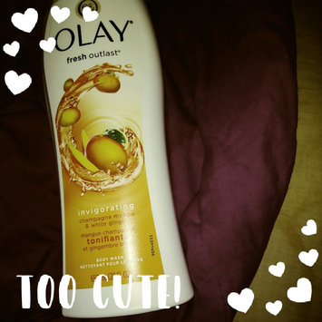 Photo of Olay Ultra Moisture Shea Butter Body Wash uploaded by Cadesha C.