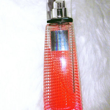 Photo of Givenchy Very Irrésistible Eau De Toilette uploaded by Jihane A.