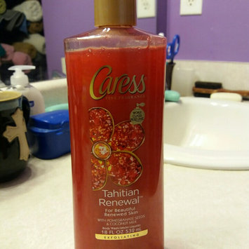 Photo of Caress® Tahitian Renewal™ Exfoliating Pomegranate Body Wash uploaded by April H.