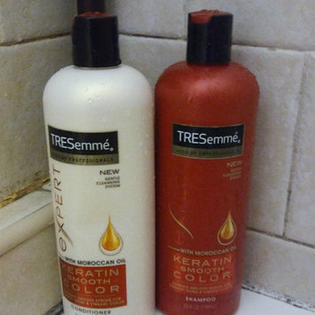 Photo of TRESemmé Keratin Infusing Conditioner uploaded by luz m.