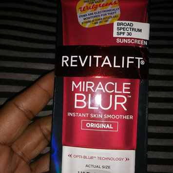 Photo of L'Oréal Paris RevitaLift® Miracle Blur Oil-Free uploaded by Juanita B.