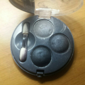 Photo of Bourjois Smokey Eyes Trio Eyehadow uploaded by Samiha A.