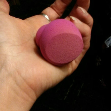 Photo of real techniques Miracle Sculpting Sponge uploaded by Kelly W.