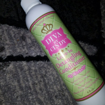 Photo of DIVA BY CINDY LEAVE-IN DETANGLING CONDITIONER uploaded by Kennisha L.