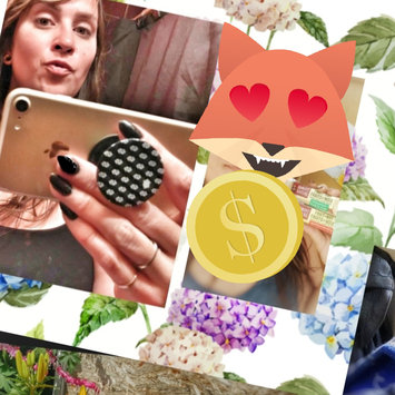 Photo of PopSockets uploaded by Tammy L.