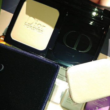 Photo of Dior Diorskin Forever Extreme Control Perfect Matte Powder Makeup uploaded by Elizabeth C.