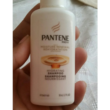 Photo of Pantene Pro-V Daily Moisture Renewal Shampoo uploaded by Stephania P.