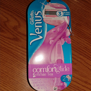 Photo of Gillette Venus Comfort Glide uploaded by Elizabeth C.