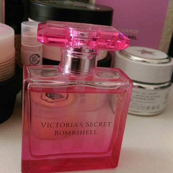 Photo of Victoria's Secret Bombshell Eau De Parfum uploaded by Bahiza H.