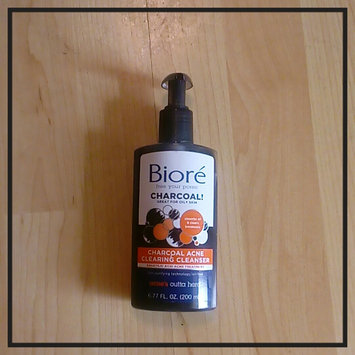 Photo of Bioré Charcoal Acne Clearing Cleanser uploaded by Vanessa O.