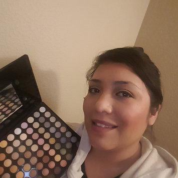 Photo of BH Cosmetics 88 Neutral Eyeshadow Palette uploaded by Angelina H.