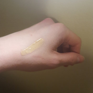 Photo of COVERGIRL Outlast All-Day Soft Touch Concealer uploaded by Liliana H.