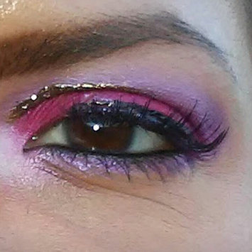 Photo of stila Magnificent Metals Foil Finish Eye Shadow uploaded by Zenobia R.