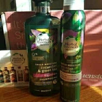 Photo of Herbal Essences Cucumber & Green Tea Foam Conditioner uploaded by Debra M.