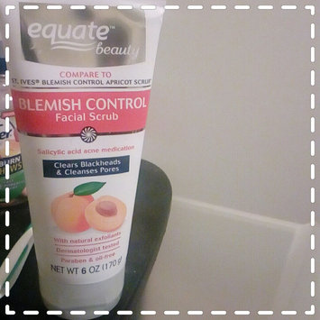 Photo of Equate Beauty Blemish Control Apricot Scrub, 6 oz uploaded by Ines G.