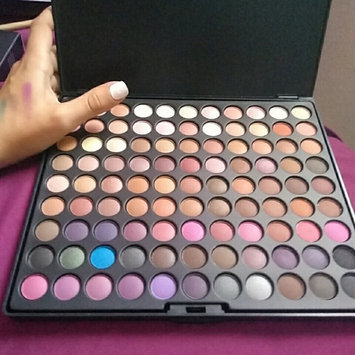 Photo of BH Cosmetics Urban Luxe - 99 Color Eyeshadow Palette uploaded by jade S.