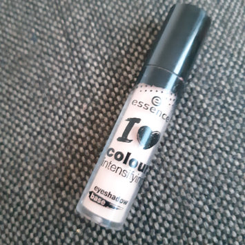 Photo of Essence I Love Colour Intensifying Eyeshadow Base uploaded by Loreta K.