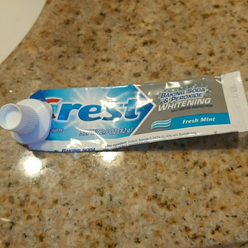 Photo of Crest Baking Soda & Peroxide Whitening Toothpaste With Tartar Protection uploaded by Jennifer F.