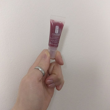 Photo of Clinique Superbalm™ Moisturizing Gloss uploaded by Jess 🌟.