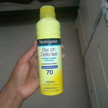 Photo of Neutrogena® Beach Defense® Water + Sun Protection Sunscreen Spray Broad Spectrum SPF 70 uploaded by Maciela R.