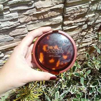 Photo of Estée Lauder Bronze Goddess Powder Bronzer uploaded by Daniela V.