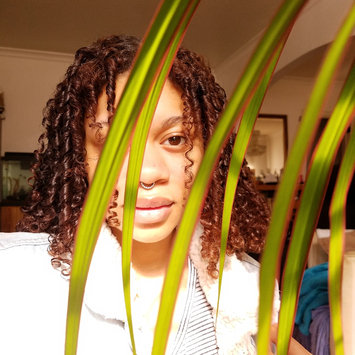 Photo of Dark and Lovely AU Naturale Anti-Shrinkage Curl Defining Creme Glaze uploaded by Ariel C.
