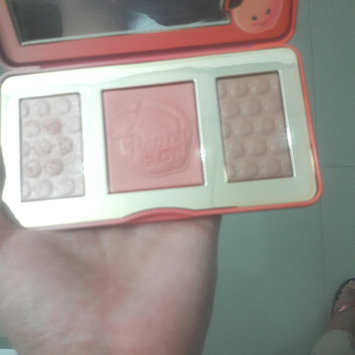 Photo of Too Faced Sweet Peach Glow Infused Highlighting Palette uploaded by Daneymis BM-118761 P.