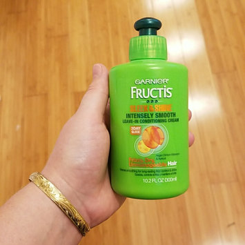 Photo of Garnier Fructis Sleek & Shine Intensely Smooth Leave-In Conditioning Cream uploaded by Sarah A.