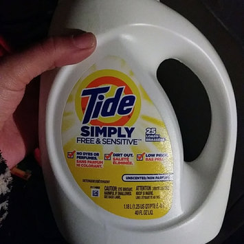 Photo of Tide Simply Free & Sensitive Liquid Laundry Detergent uploaded by crystal j.