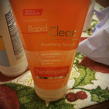 Photo of Neutrogena® Rapid Clear Foaming Scrub uploaded by wilma v.