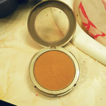 Photo of Neutrogena® Mineral Sheers Loose Powder Foundation uploaded by Riley C.