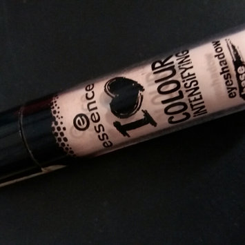 Photo of Essence I Love Colour Intensifying Eyeshadow Base uploaded by Sandra C.
