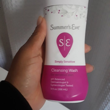 Photo of Summer's Eve Cleansing Wash for Sensitive Skin uploaded by Alessandra C.