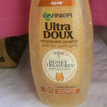Photo of Garnier Whole Blends Honey Treasures Repairing Shampoo uploaded by Batool A.