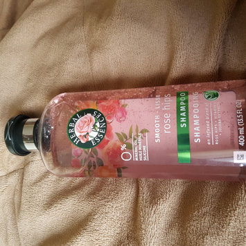 Photo of Herbal Essences Smooth Collection Shampoo uploaded by Ronie k.