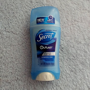 Photo of Secret Outlast Xtend Invisible Solid Completely Clean Antiperspirant/Deodorant uploaded by Andrea R.