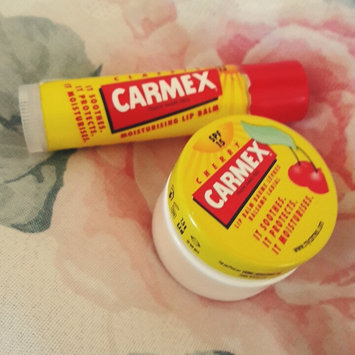 Photo of Carmex Lip Moisturizing Click-Stick Strawberry Balm uploaded by Yusra t.