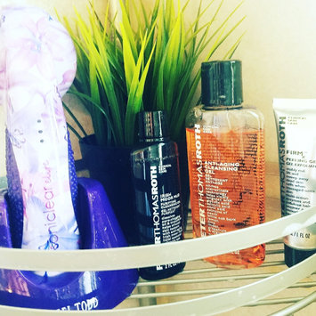 Photo of Peter Thomas Roth FIRMx Peeling Gel uploaded by Xenia R.
