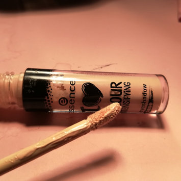 Photo of Essence I Love Colour Intensifying Eyeshadow Base uploaded by Ani S.