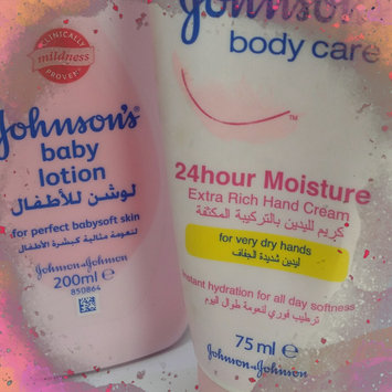 Photo of Johnson & Johnson 24 Hour Body Lotion, 2 oz uploaded by Deda Z.