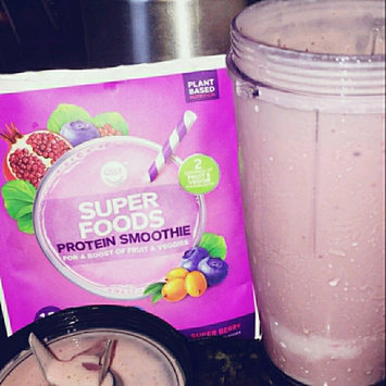 Photo of OLLY Super Foods Smoothie uploaded by Leslie C.