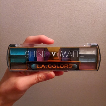 Photo of L.A. Colors Day to Night 12 Color Eyeshadow uploaded by Tania C.
