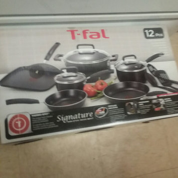 Photo of T-Fal Signature Non-Stick Cookware 12Pc Set uploaded by Jon M.