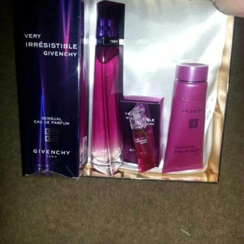 Photo of Givenchy Very Irrésistible Eau De Toilette uploaded by April D.