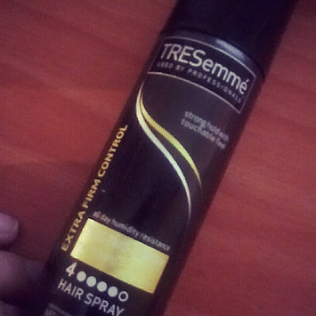 Photo of TRESemmé Tres Two Extra Hold Hair Spray uploaded by Estefy L.
