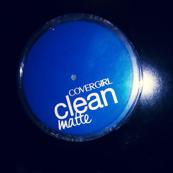 Photo of COVERGIRL Clean Matte Pressed Powder uploaded by Emma R.