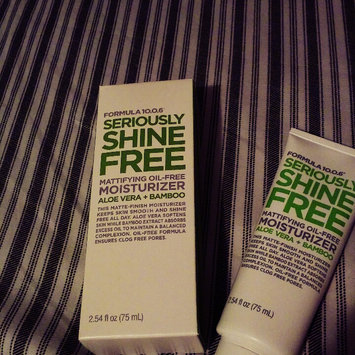 Photo of Formula 10.0.6 Seriously Shine Free Mattifying Oil-Free Moisturizer with Aloe Vera & Bamboo, 2.54 fl oz uploaded by Daisy G.