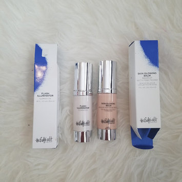 Photo of The Estée Edit by Estée Lauder Flash Illuminator uploaded by Zoia I.