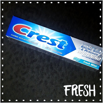 Photo of Crest Baking Soda & Peroxide Whitening Toothpaste With Tartar Protection uploaded by Jeannine L.
